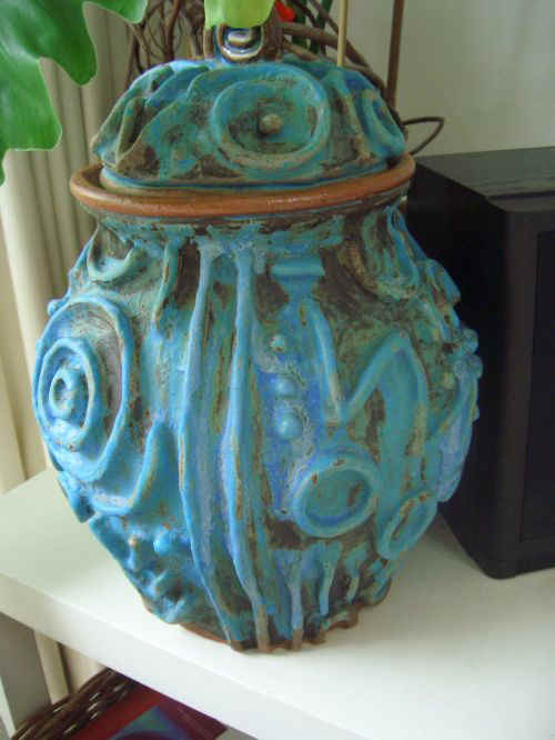 London pottery CIMG0058.JPG (110282 bytes)