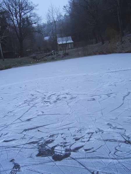 picture of fluffy snow in countryside of Czech Republic 03