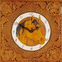wood-horse-engraved-clock.jpg